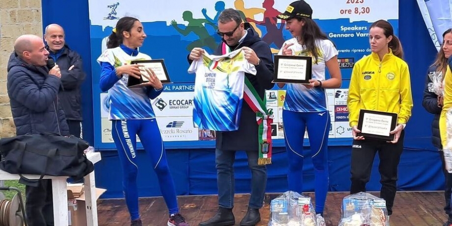 La maglia di Campione d&#039;Italia al Sindaco