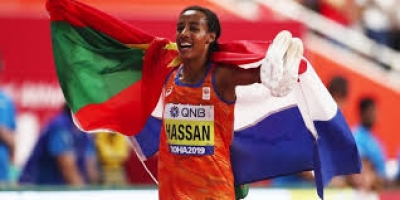 Sifan Hassan ai mondiali di Doha, vincitrice sui 10.000 metri 
