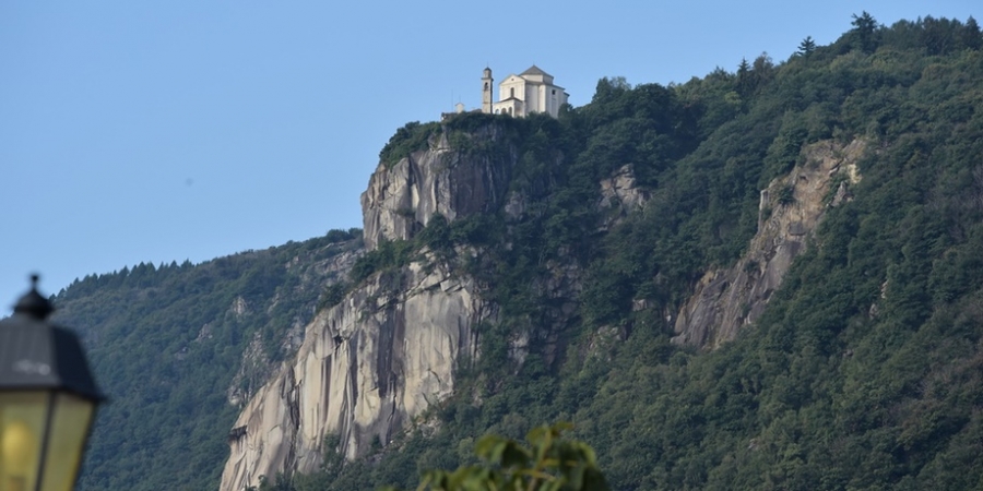 Vista panoramica dal percorso, Santuario della Madonna del Sasso