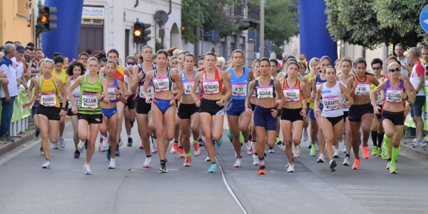 Partenza gara donne edizione 2022