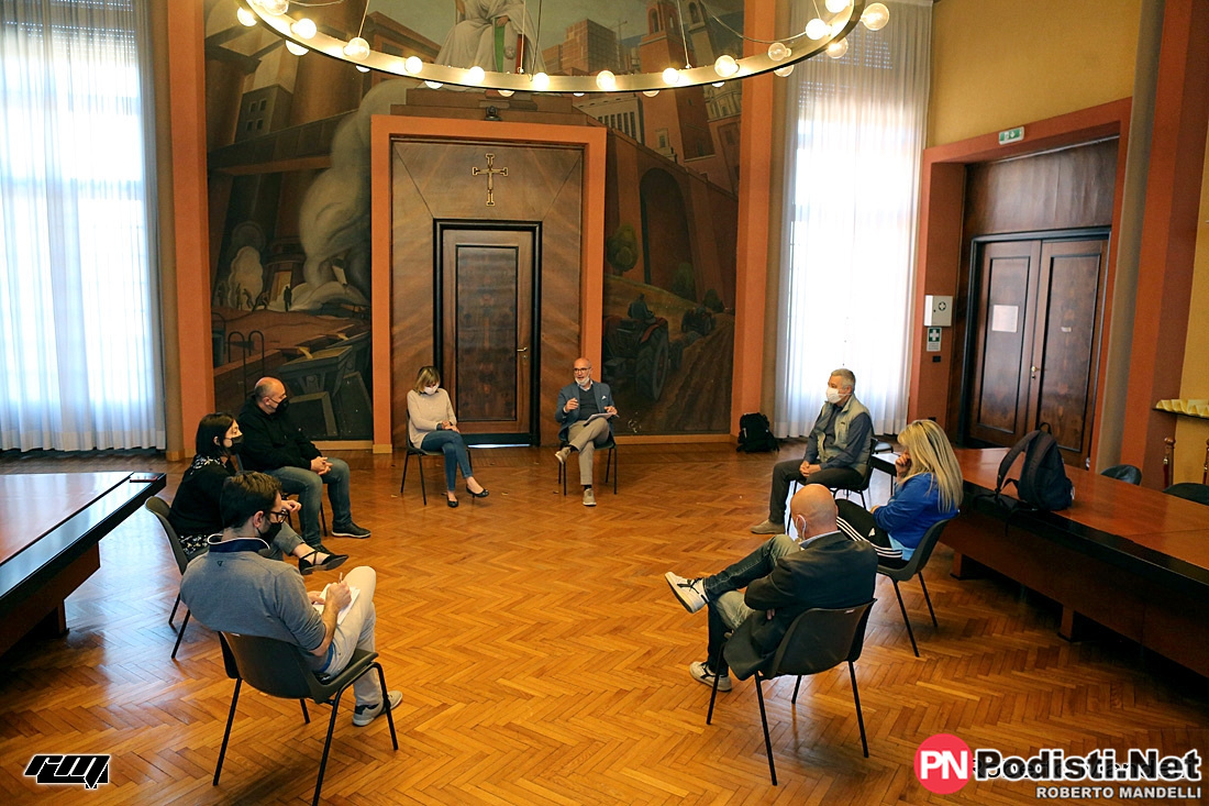20.05.2021 Villasanta (MB) – Sala Consiliare  – Conferenza Stampa per Premiazione Borse di Studio, Eccellenze sportive e Smart Games – Special Olympics