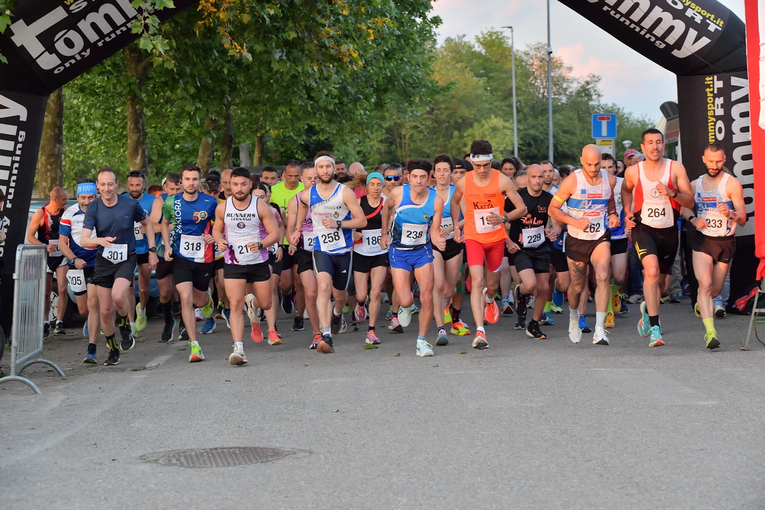 16.05.2025 Gorla Maggiore (VA) 1^ Valle Olona Night Run