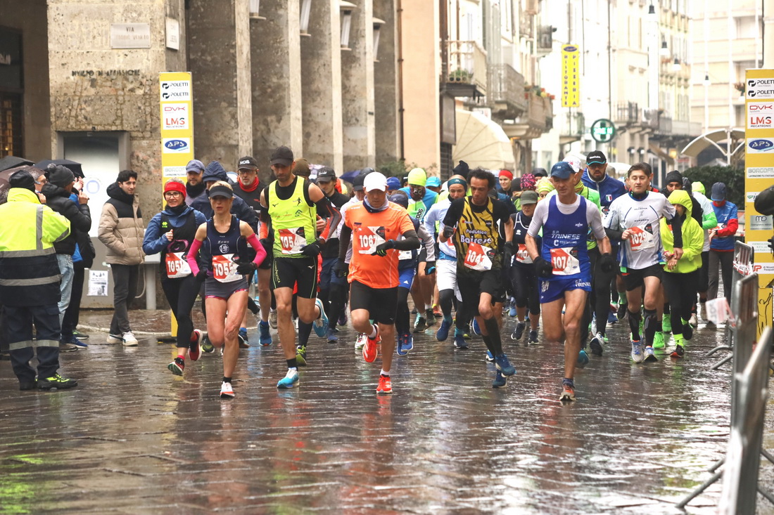 09.02.2025 VHM Vercelli (VC) – Half Marathon Città di Vercelli