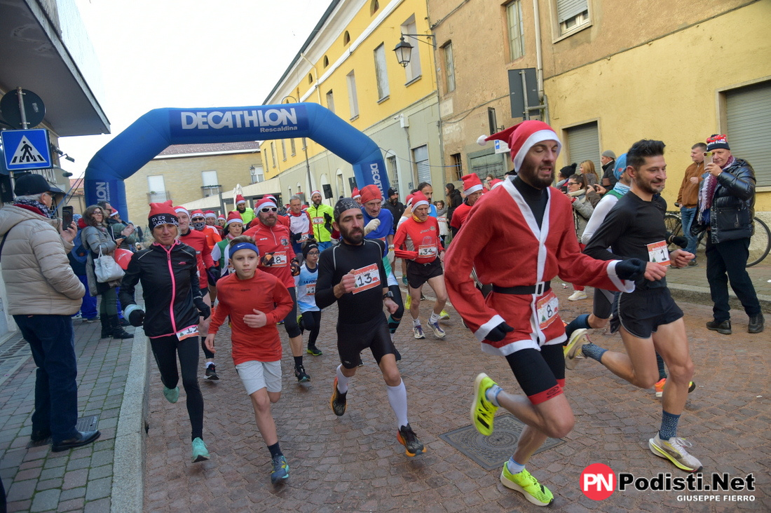 17.12.2023 Lonate Pozzolo (VA) – 1^ Babbo Running